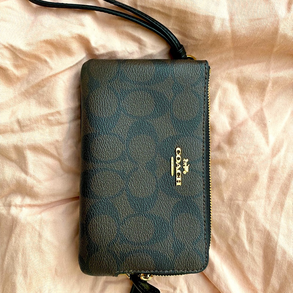Coach wristlet/ wallet